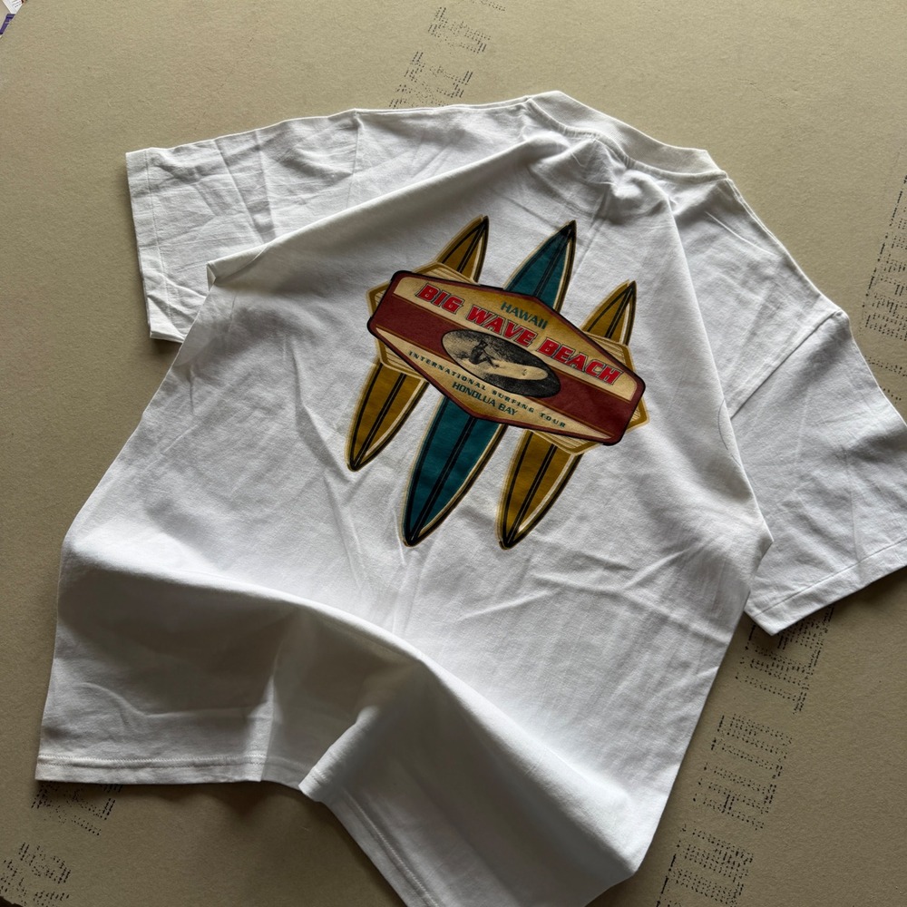 Vintage 90s Hawaii Big Wave Beach Surf T-shirt